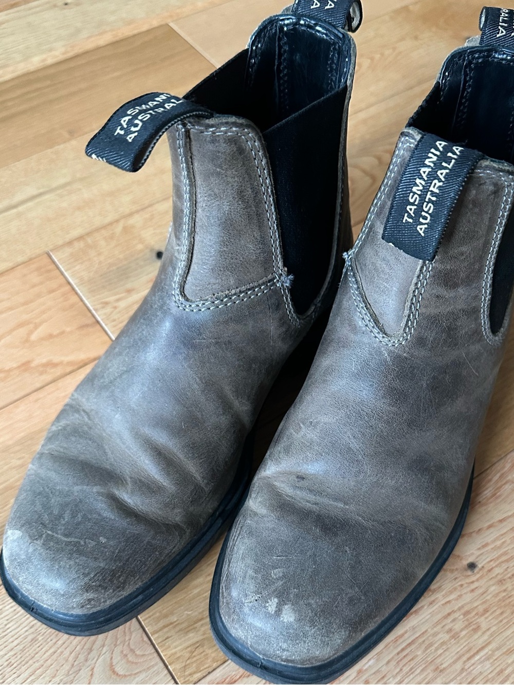 Blundstone Women’s Leather Chelsea Boots